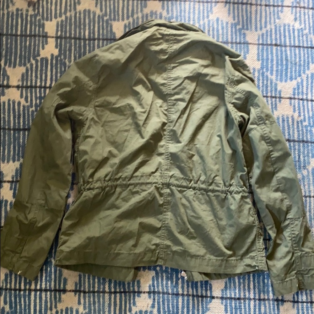 Army green gap jacket! - Picture 10 of 10